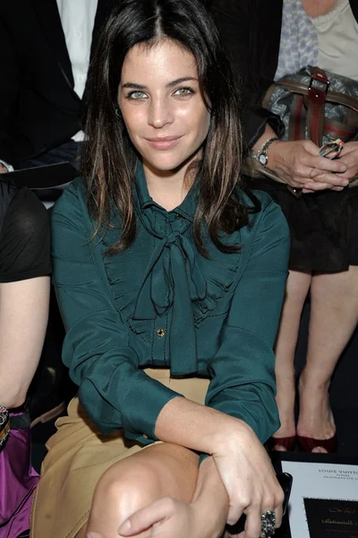 Look 2